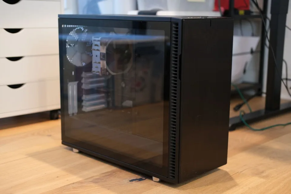 The old one-box homelab server